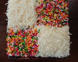 Foto langkah ke 2 dari resep Rainbow cake kukus.