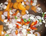 Foto langkah ke 3 dari resep Sayur Bayam wortel bening.