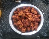 A picture of step 2 of Chilli chicken.