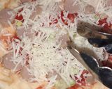 Foto langkah ke 5 dari resep Pizza teflon mudah.