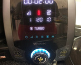 Foto del paso 9 de la receta: Empanadillas de pollo, huevo y batata (versión mambo y normal)