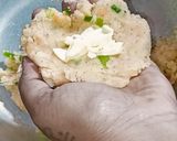 चिझी पॅटीस (Cheese Patties Recipe In Marathi) रेसिपी स्टेप 3 फोटो 