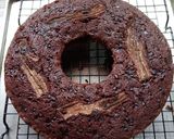 Foto langkah ke 9 dari resep Bolu Pisang Ambon Coklat Panggang.