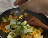 Foto langkah ke 4 dari resep Mie Goreng Jawa.