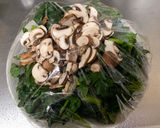 A picture of step 2 of Winter Spinach and Mushroom Salad.