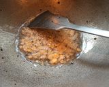 A picture of step 4 of Rava Upma.