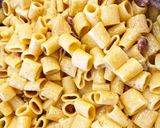 Foto del passaggio 5 della ricetta Mezze maniche alla Carbonara