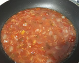 Foto del paso 1 de la receta: Huevos con nopales en salsa
