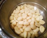 Foto del paso 3 de la receta: Ñoquis a la carbonara