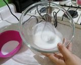 Foto del paso 3 de la receta: Macarrons con merengue francés