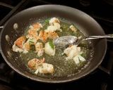 A picture of step 5 of Warm Buttered Lobster Rolls.
