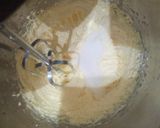 A picture of step 2 of Lemon cake.