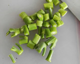 Foto del paso 5 de la receta: Ensalada templada de alubias blancas, espinacas y naranja