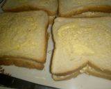 A picture of step 5 of Crunchy egg sandwich.