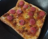 Foto langkah ke 2 dari resep Pizza Roti Tawar.
