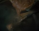 A picture of step 6 of Imli or khajoor ki chutney.