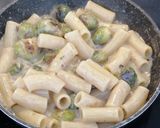 Foto del paso 6 de la receta Rigatoni con Coles de Bruselas y Leche de Coco