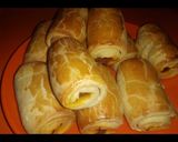 A picture of step 4 of Sausage rolls.