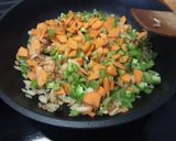 Foto del paso 5 de la receta: Solomillo en salsa de verduras con arroz