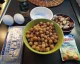 Foto del passaggio 1 della ricetta Dolce proteico,con ceci e cioccolato(no farina,no burro)