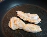 Foto del paso 2 de la receta: Ensalada templada de berenjena y pollo