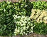 A picture of step 1 of Green goddess salad.