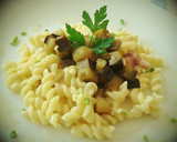 Foto del paso 8 de la receta: Fusilli con berenjena a la crema de parmesano