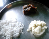A picture of step 2 of Paneer dates laddu.