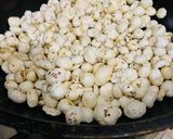 A picture of step 2 of Phool Makhanay.