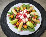 Foto del paso 7 de la receta: Ensalada de rúcula con queso fresco, manzana y granada