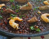 Foto del paso 7 de la receta: Arroz de ventresca de atún y langostinos