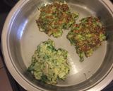 A picture of step 3 of Baby marrow, mushroom and spinach patty.