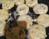 A picture of step 5 of Aloo ke chatpate kabab.