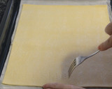 Foto del paso 1 de la receta: Coca de hojaldre con crema