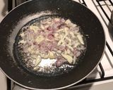 Foto langkah ke 4 dari resep Makanan AnakNasi Goreng Ikan Mujair.
