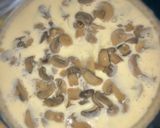A picture of step 5 of Canadian Bacon and Swiss Cheese Quiche.