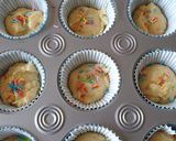 A picture of step 6 of Cupcakes#themechallenge.