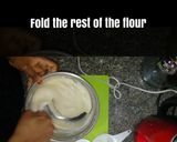 A picture of step 11 of Vanilla sponge cake.