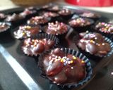 Foto langkah ke 4 dari resep Cokelat Kacang Sprinkle.