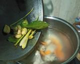 Foto langkah ke 5 dari resep Sop Ayam Seger ala Pak Min Klaten.