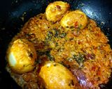 A picture of step 5 of Spinach Egg Curry.