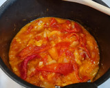 Foto del paso 3 de la receta: Solomillo de cerdo con salsa de piquillos y tomate