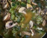 Foto del paso 4 de la receta: Revuelto de estación 👩‍🌾