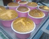 Foto langkah ke 6 dari resep Pinky Cupcakes.