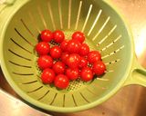 Foto del paso 3 de la receta Fusillis tricolor y enslada + mayonesa de ajo y tomatitos