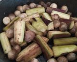 A picture of step 4 of Vegetarian Braised Vegetables.