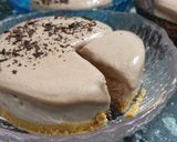 A picture of step 8 of Cheese ice cream cake 🤩🤤.