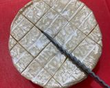Gambar langkah 2 resipi Brie Cheese Platter DIY Bajet.