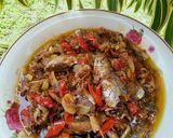 Foto langkah ke 12 dari resep Ikan Asin Pindang Masak Asam Manis Pedas.