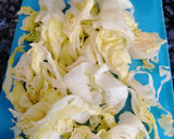 Foto del paso 3 de la receta: Ensalada de manzana y salsa de yogurt